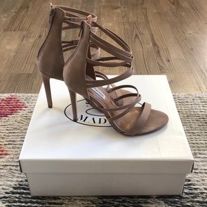 Steve Madden Tierney Heels in Blush Nubuck